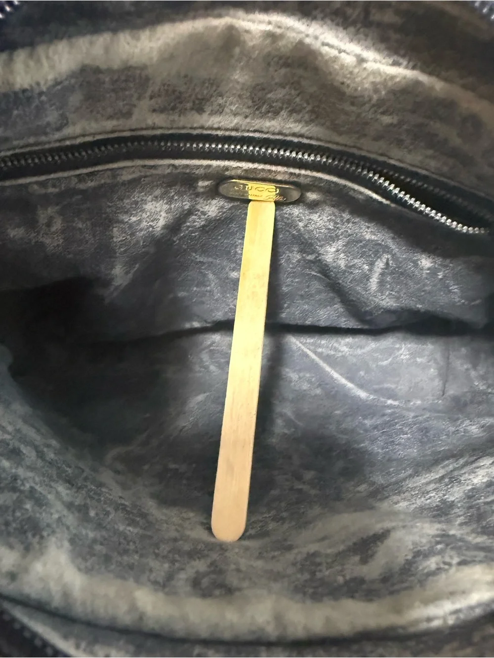Gucci Beige GG Canvas Crossbody Messenger Bag with Navy Trim